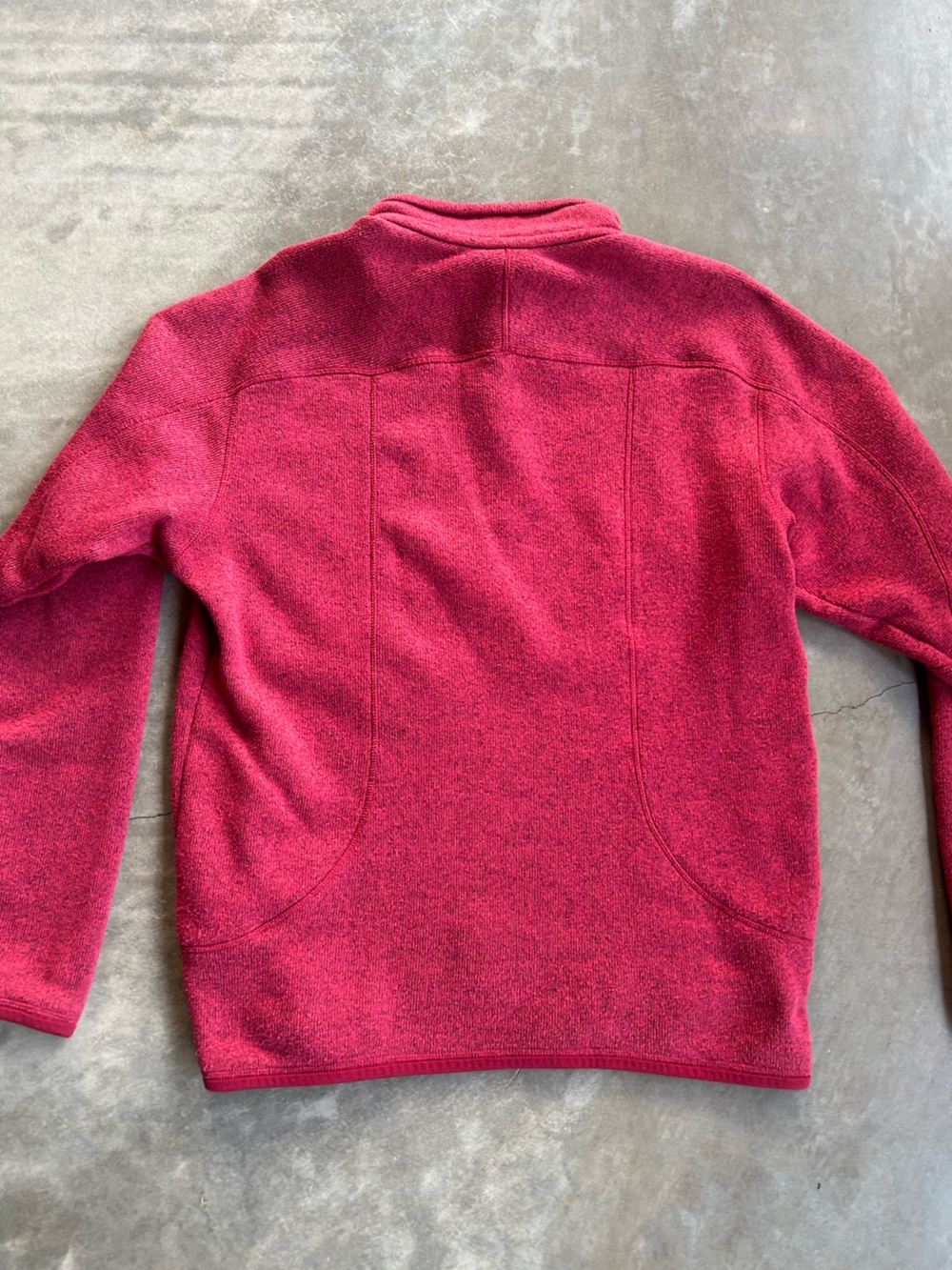Patagonia Men’s Raspberry Zip-Up Fleece Pullover - Picture 4 of 4